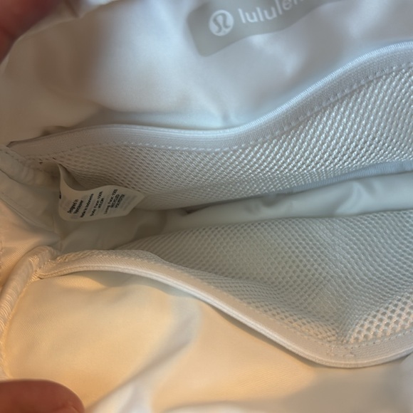 Lululemon - Picture 17 of 17